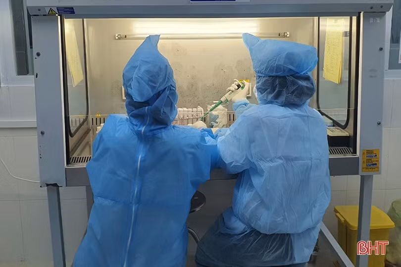 23 trường hợp F1 với 2 ca bệnh Covid-19 ở Hà Tĩnh có kết quả xét nghiệm âm tính lần 1