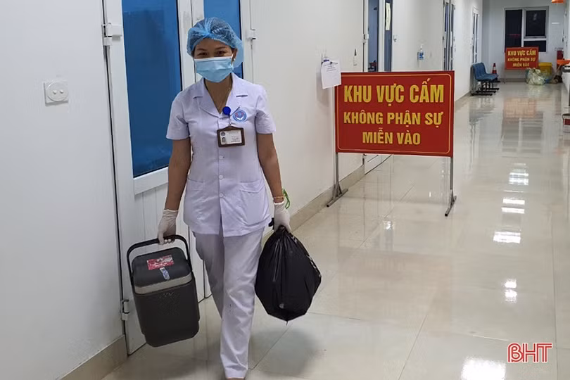 Hà Tĩnh: Trắng đêm truy vết, xét nghiệm F1, F2 của các ca dương tính