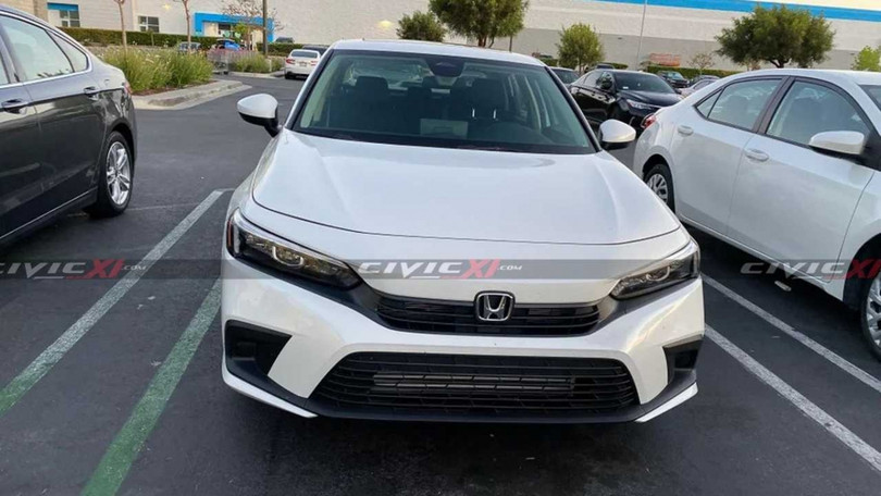 Honda Civic thế hệ mới lộ ảnh trên đường phố