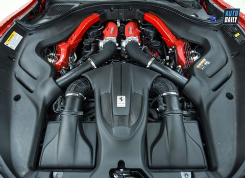 Chi tiết Ferrari Roma thứ 2 về Việt Nam, giá hơn 20 tỷ đồng