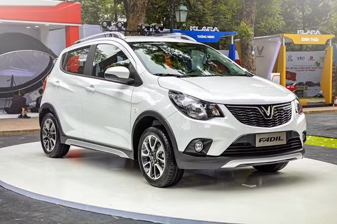 Giá xe VinFast Fadil lăn bánh tháng 5/2021