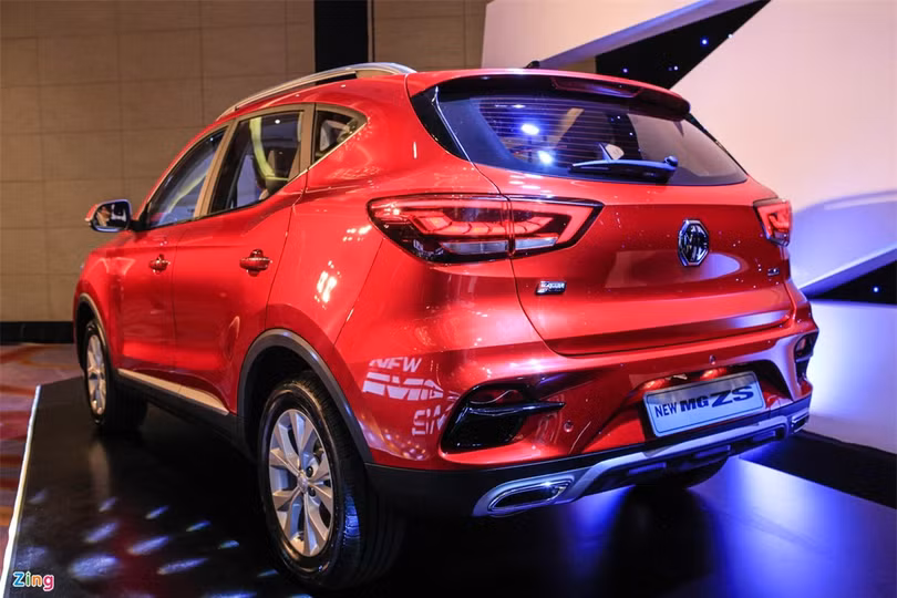 Giá lăn bánh các mẫu SUV mới ra mắt tại Việt Nam