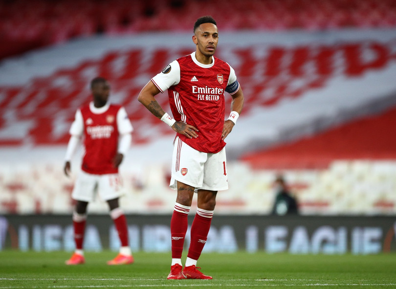 Arsenal bị loại khỏi Europa League