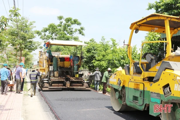 2,8 tỷ đồng “nâng chất” nhiều tuyến đường giao thông ở Nghi Xuân