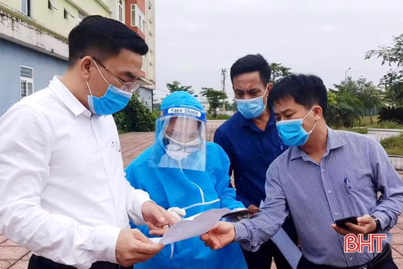 Công dân khi đến, trở về Hà Tĩnh sau 30/4 phải khai báo y tế!