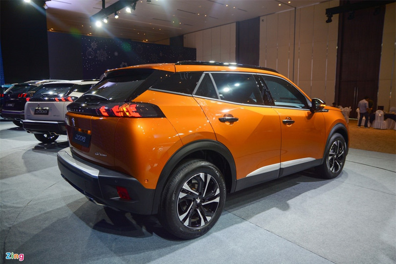 Giá lăn bánh những mẫu SUV mới ra mắt tại Việt Nam ảnh 2 Giá lăn bánh các mẫu SUV mới ra mắt tại Việt Nam