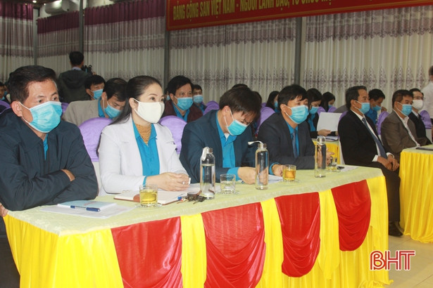 Công đoàn Hà Tĩnh triển khai Nghị quyết Đại hội Đảng bộ tỉnh lần thứ XIX