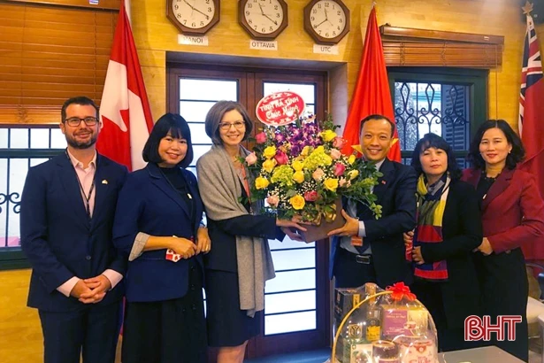 Hà Tĩnh tăng cường hợp tác với cơ quan đại diện ngoại giao nước ngoài, tổ chức quốc tế tại Việt Nam