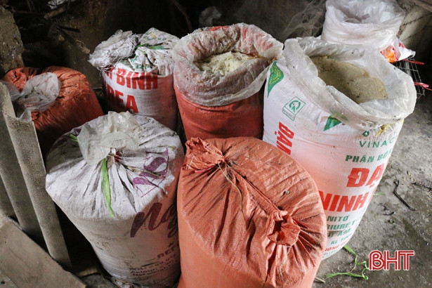 Phát hiện cơ sở chế biến mỡ động vật ở Hà Tĩnh, thu giữ 700kg mỡ bẩn