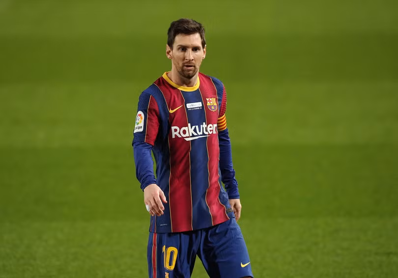 Messi cân bằng kỷ lục của huyền thoại Pele
