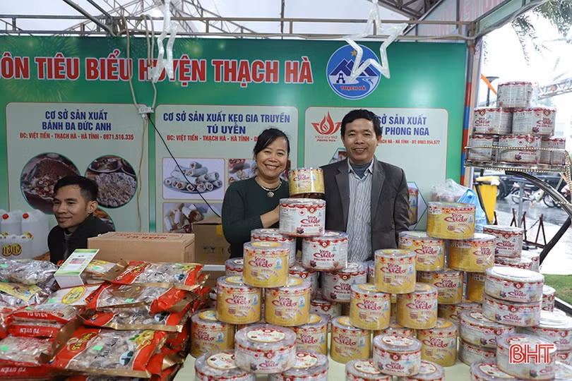 Cam hóa rồng, hóa phượng gây ấn tượng với người xem tại lễ hội năm 2020