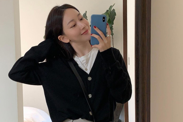 Phối trang phục dệt kim để set đồ mùa thu của phái đẹp thêm cuốn hút