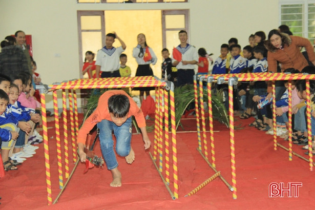 Ý nghĩa giáo dục từ chương trình “Hát mãi khúc quân hành”