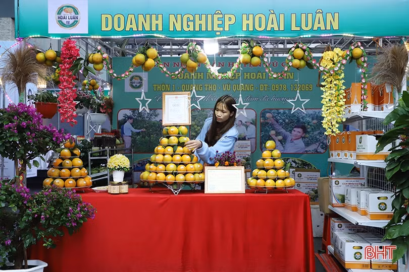 Cam hóa rồng, hóa phượng gây ấn tượng với người xem tại lễ hội năm 2020