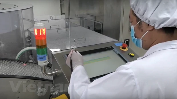 “Nếu thuận lợi, vắc - xin phòng COVID-19 VN sẽ được sử dụng vào 12/2021”