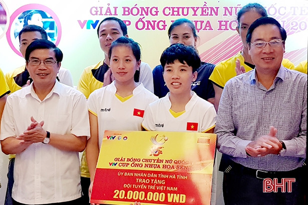 Lộ diện 8 ứng viên “đua” Hoa khôi bóng chuyền nữ quốc tế VTV Cup