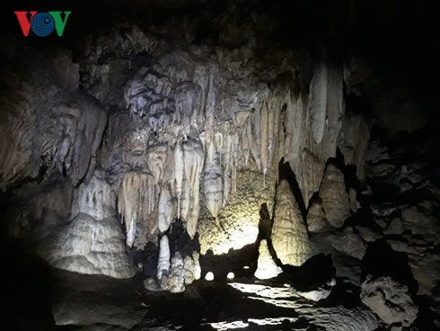 Phát hiện thêm 44 hang động nguyên sơ ở Phong Nha - Kẻ Bàng