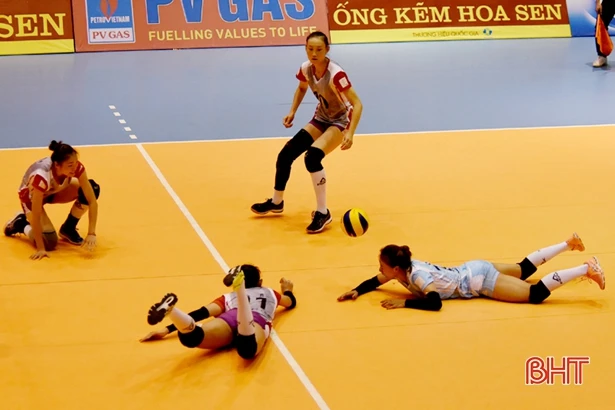 VTV Cup: Tuyển trẻ Việt Nam giành vị trí hạng 7 sau chiến thắng 3-0 trước ĐH Hokkaido
