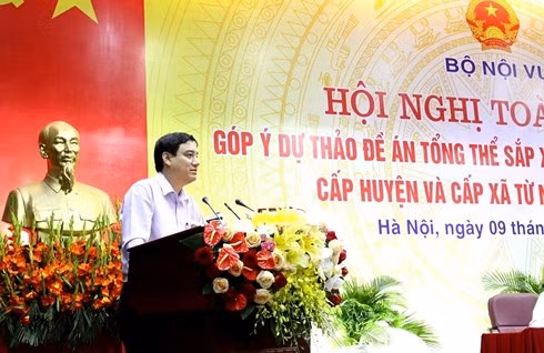 Sáp nhập huyện, xã: “3 bí thư còn 1, xử lý thế nào vô cùng khó!”