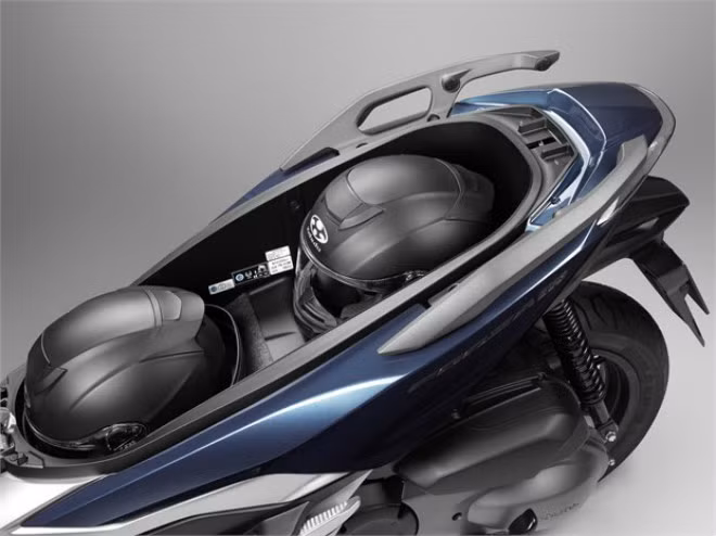 Chi tiết 3 màu, thông số, giá bán xe ga mới Honda Forza 250