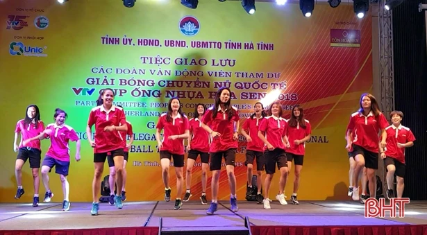 Hà Tĩnh tổ chức giao lưu văn hóa với VĐV tham dự VTV Cup 2018