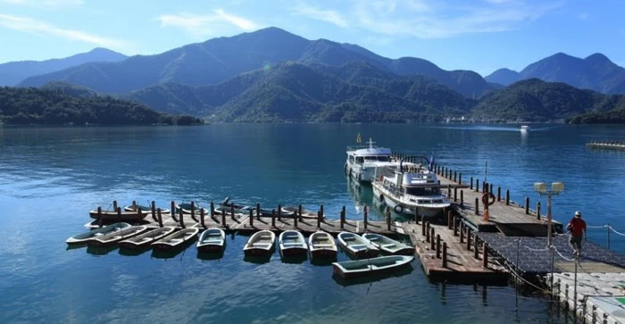 Xuất ngoại ngắn ngày dịp 2/9, nên đi đâu?