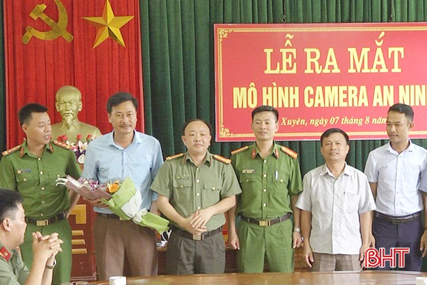 Thị trấn Cẩm Xuyên lắp 13 camera giám sát tình hình an ninh trật tự