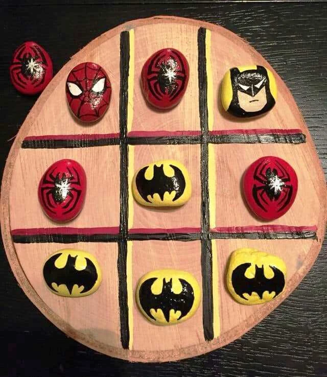 Những bức tranh độc đáo xếp từ những viên sỏi