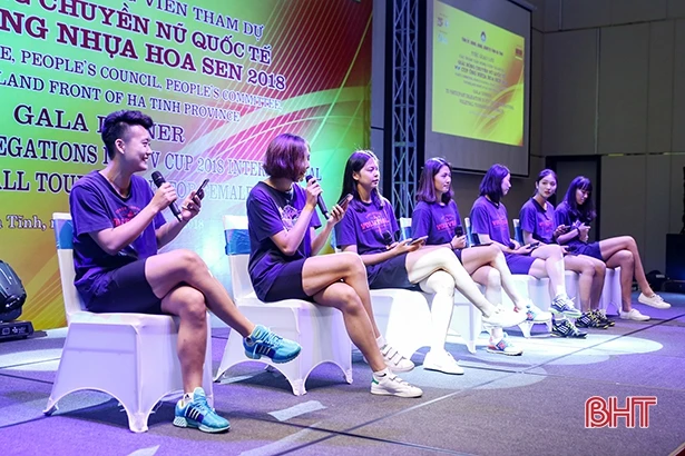 Hà Tĩnh tổ chức giao lưu văn hóa với VĐV tham dự VTV Cup 2018