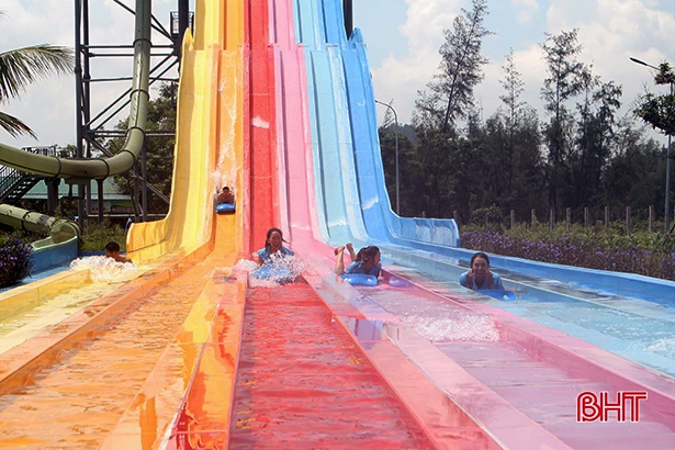 Các đội bóng dự VTV Cup ấn tượng với văn hóa Hà Tĩnh