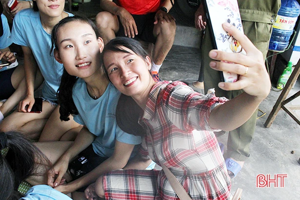 Các đội bóng dự VTV Cup ấn tượng với văn hóa Hà Tĩnh