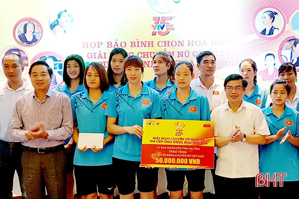 Lộ diện 8 ứng viên “đua” Hoa khôi bóng chuyền nữ quốc tế VTV Cup