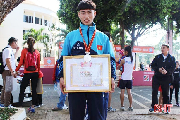 Hà Tĩnh giành 5 huy chương Giải vô địch Điền kinh trẻ quốc gia