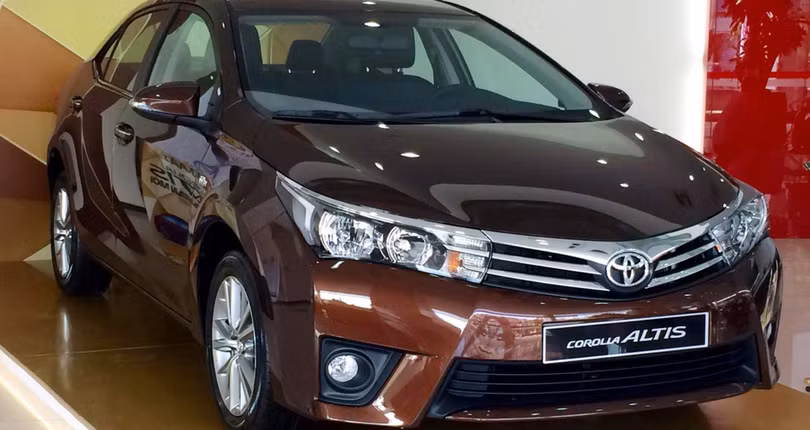 Toyota Việt Nam triệu hồi loạt xe do lỗi túi khí