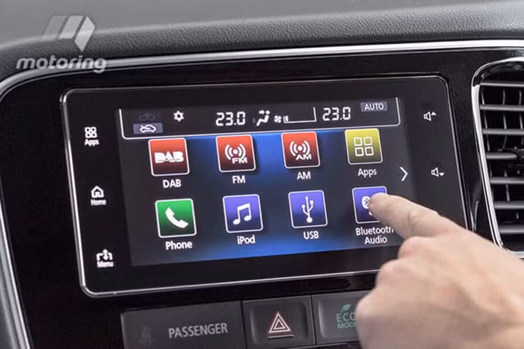 Mitsubishi Outlander 2019 “chốt giá” từ 505 triệu đồng