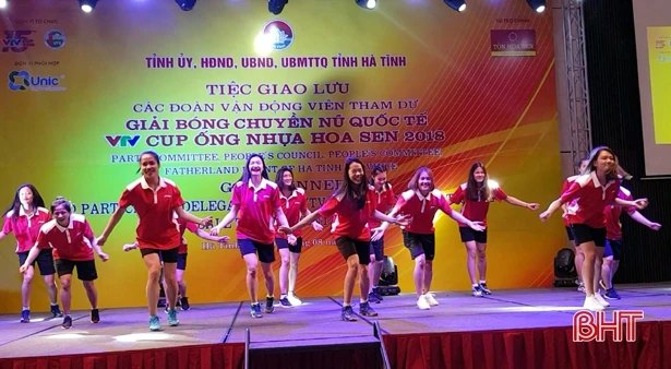 Hà Tĩnh tổ chức giao lưu văn hóa với VĐV tham dự VTV Cup 2018