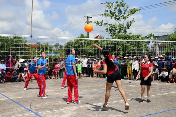 Các đội bóng dự VTV Cup ấn tượng với văn hóa Hà Tĩnh