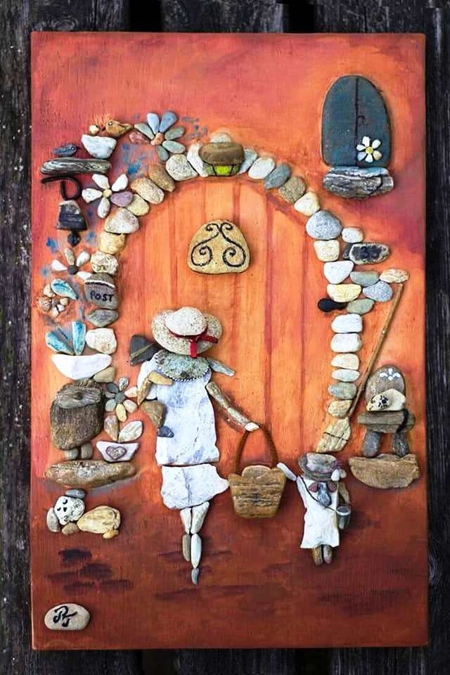 Những bức tranh độc đáo xếp từ những viên sỏi