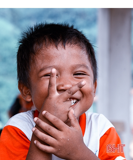 Trong gió mới Rào Tre...