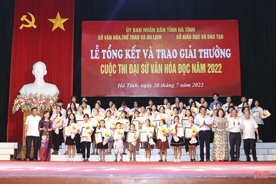 57 gương mặt xuất sắc đạt giải Cuộc thi Đại sứ văn hóa đọc cấp tỉnh Hà Tĩnh ảnh 10 57 gương mặt xuất sắc đạt giải Cuộc thi Đại sứ văn hóa đọc cấp tỉnh Hà Tĩnh