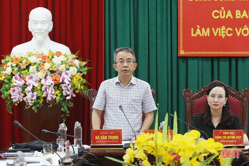 Chủ nhiệm UBKT Tỉnh ủy Hà Văn Trọng phát biểu tại buổi làm việc. a7-493.jpg