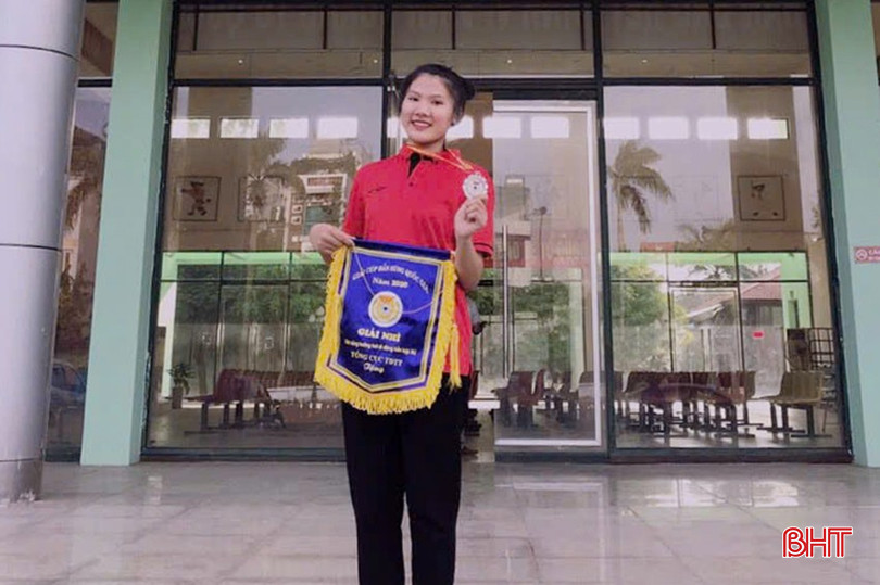 VĐV bắn súng Trần Thị Thiên Hương. bqbht_br_1.jpg