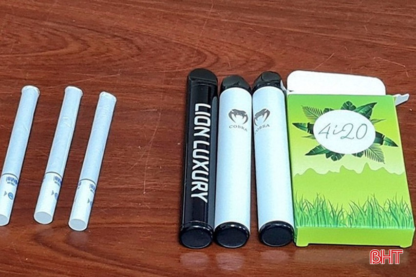 Hút thuốc lá điện tử có thể gây rối loạn cảm xúc và ảnh hưởng tiêu cực đến não bộ. bqbht_br_k.jpg