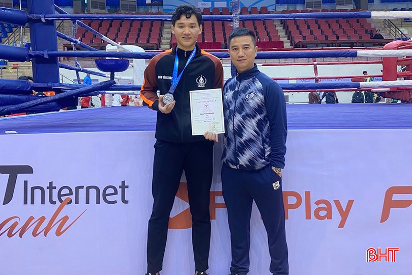 VĐV Hoa Văn Thành xuất sắc lọt vào đội tuyển Muay Thái Việt Nam. bqbht_br_4-1.jpg