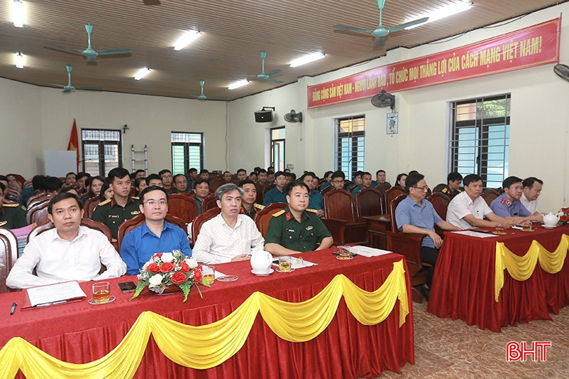 Đại biểu dự lễ khai mạc. bqbht_br_a1.jpg
