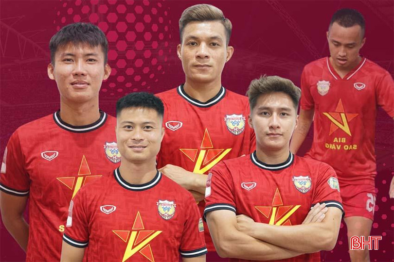 5 tân binh gia nhập Hồng Lĩnh Hà Tĩnh. bhhj.jpg