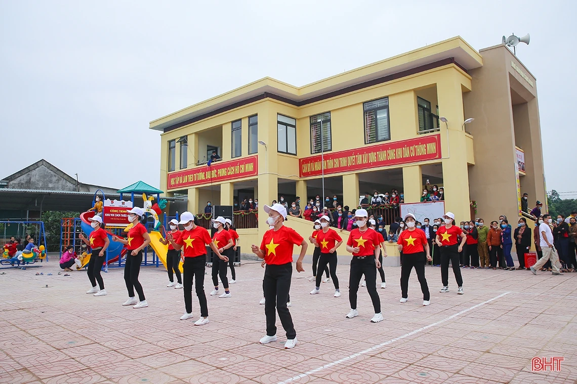 Xuân vui trong những ngôi nhà tránh trú bão lũ tại Hà Tĩnh