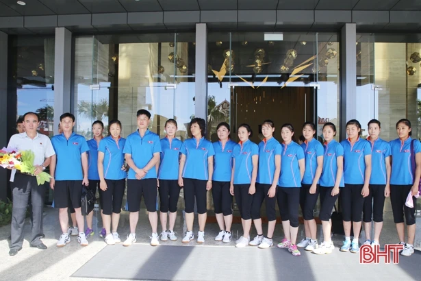 Các đội tuyển đầu tiên có mặt tại Hà Tĩnh dự VTV Cup 2018