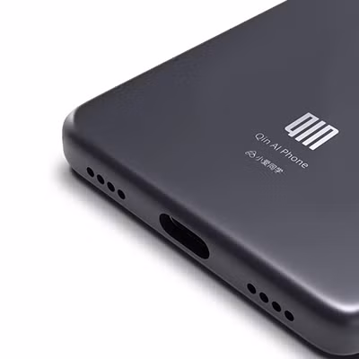Xiaomi làm điện thoại phổ thông pin chờ 17 ngày