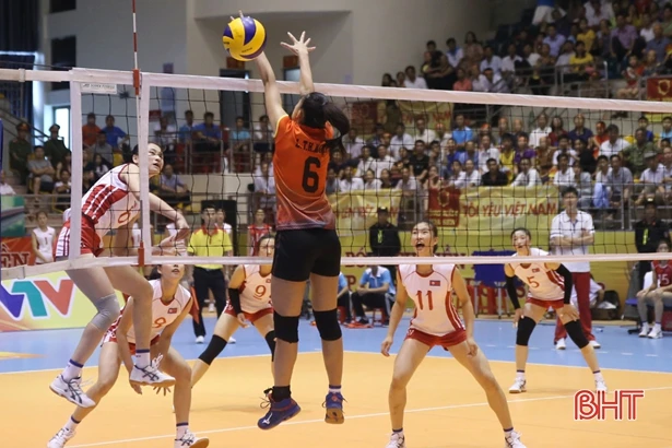 Loạt trận cuối vòng bảng VTV Cup: Đua vé vào tứ kết